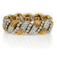 Van Cleef & Arpels Vintage Diamond Link Bracelet in 18k Yellow Gold