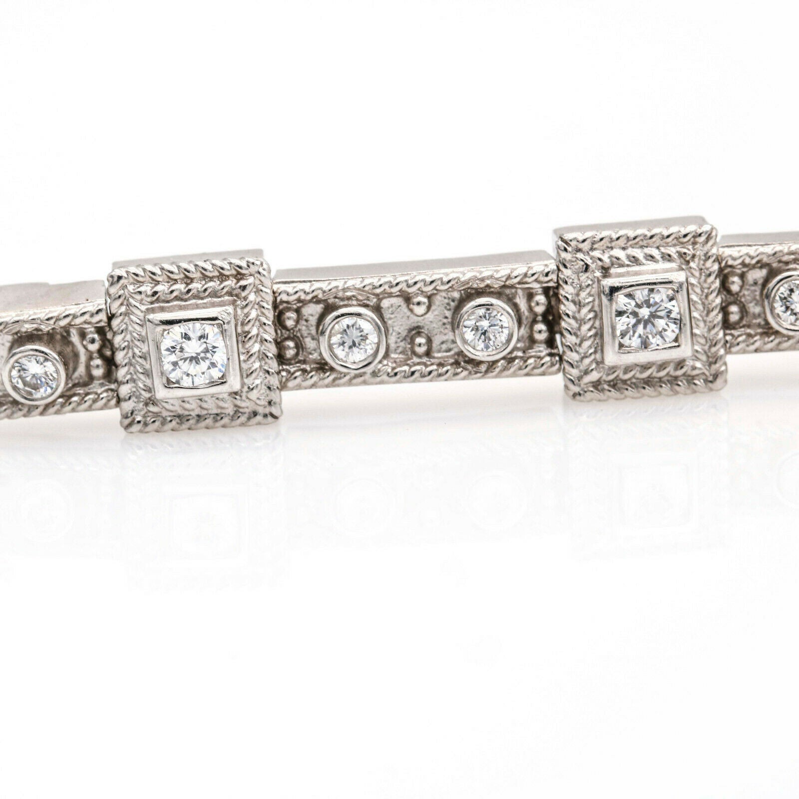 H&I Designer Diamond Link Bracelet in 18k White Gold