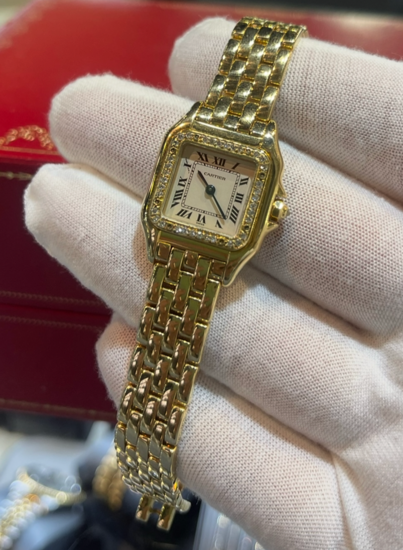 Panthère de Cartier watch, small model With Factory Diamonds In Yellow Gold