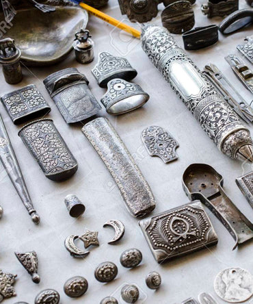 GIFTS & JUDAICA