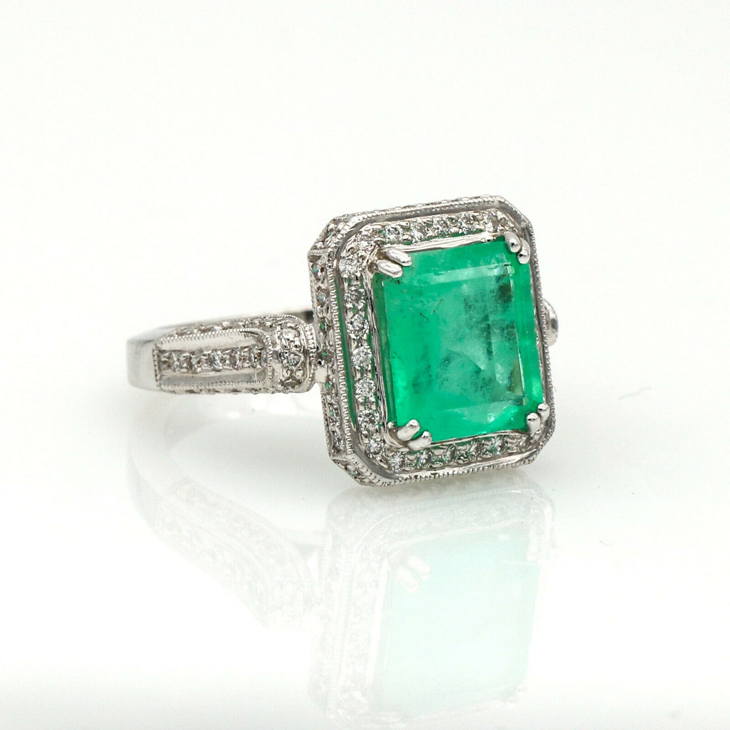 Emerald Diamond Cocktail Ring in 18k White Gold ( 7.75 ct tw )