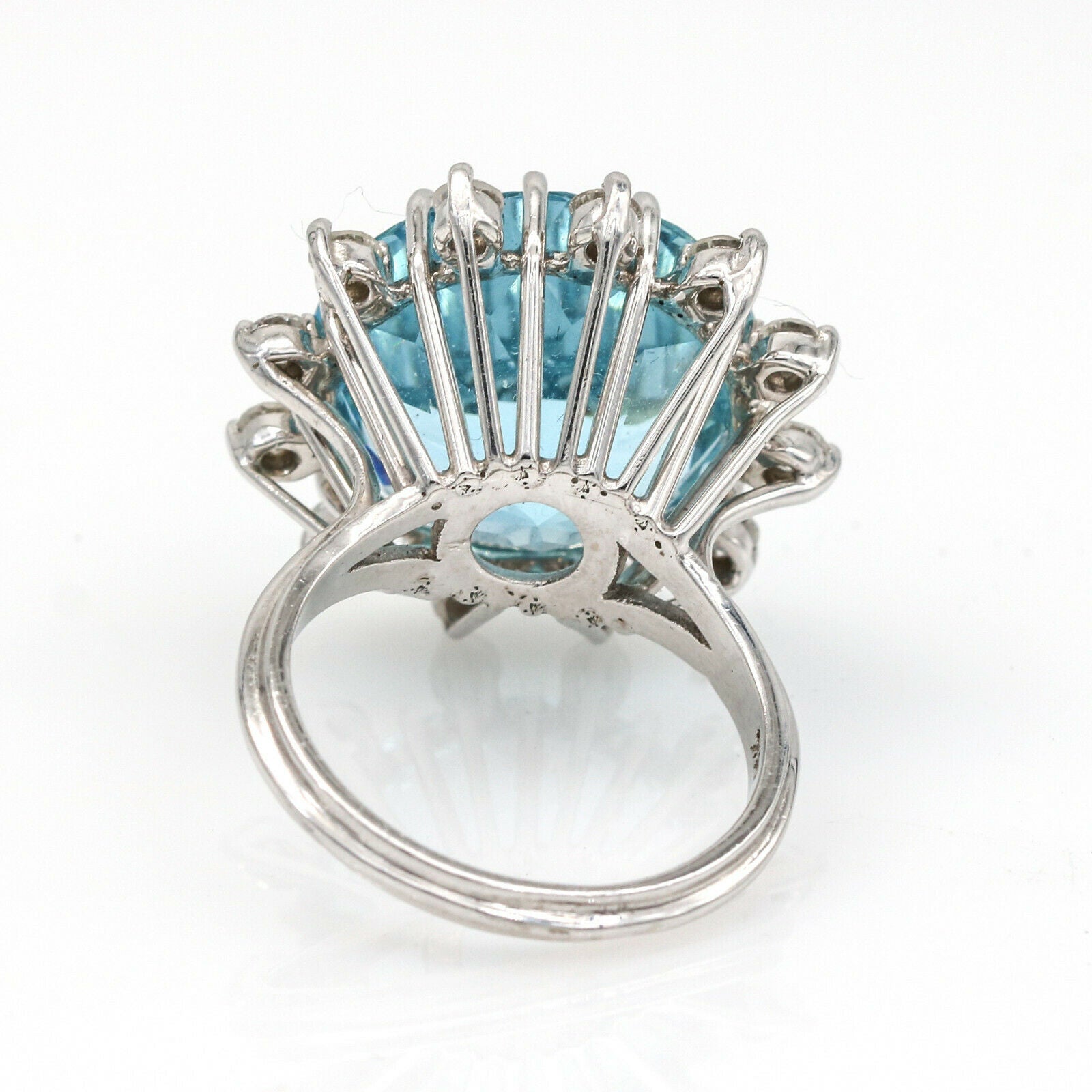 Aquamarine and Diamond Flower Statement Ring in 14k White Gold ( 14.36 cttw )
