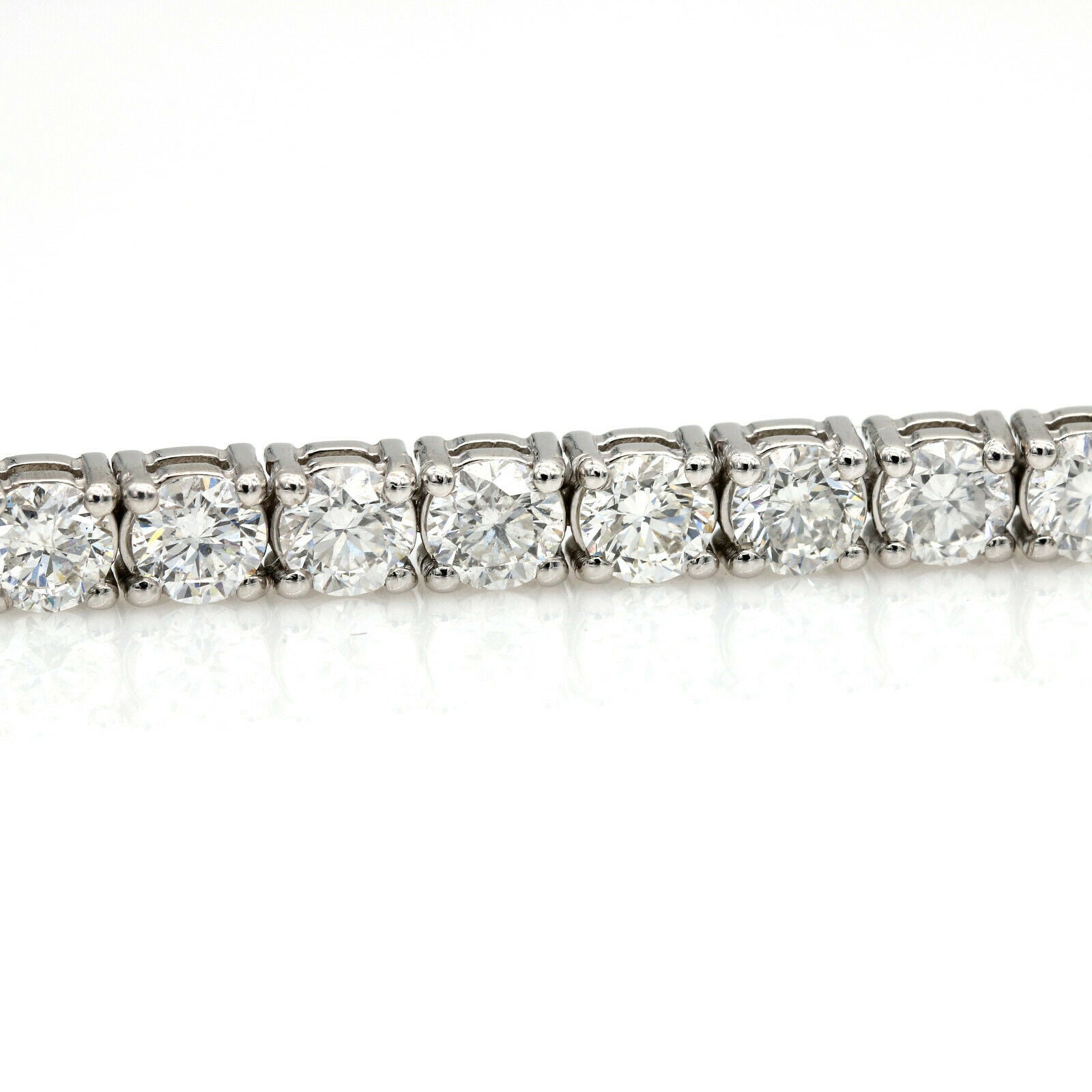 16.55 ct F-G/SI1 Women's Classic Diamond Tennis Bracelet in 14k White Gold