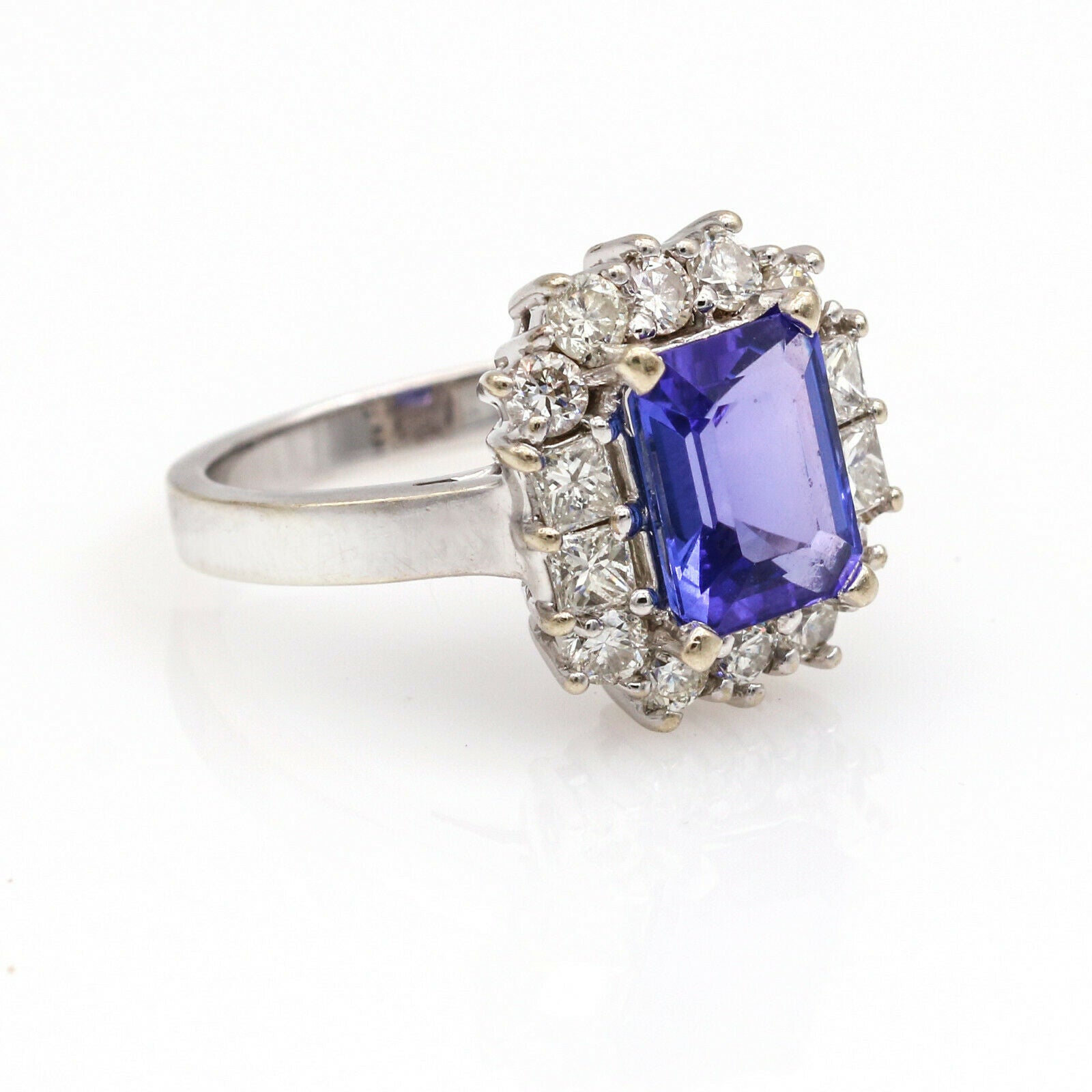 2.50 carat Tanzanite and Diamond Cocktail Ring in 14k White Gold