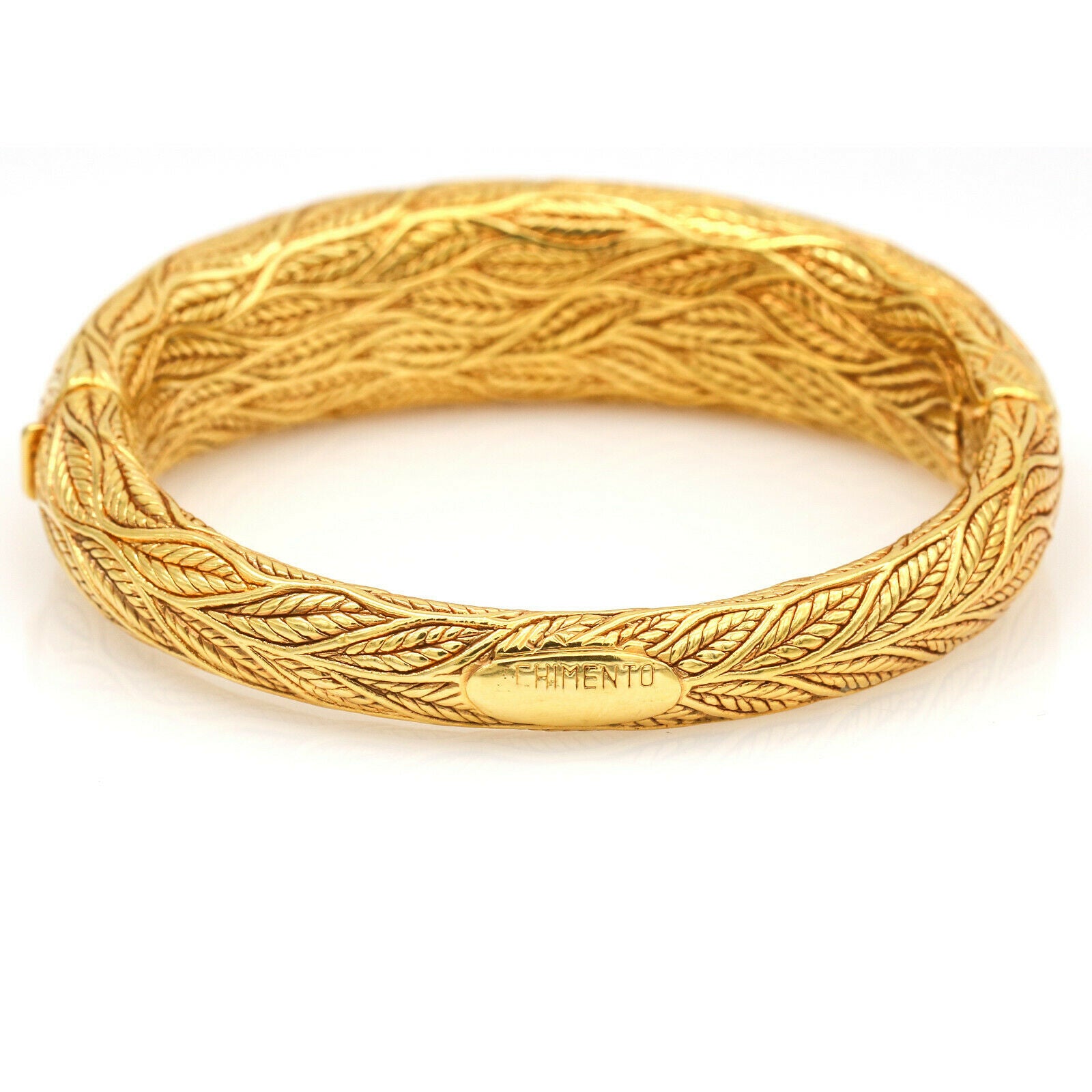 Chimento Leaves Hinged Bangle Bracelet in 18k Yellow Gold