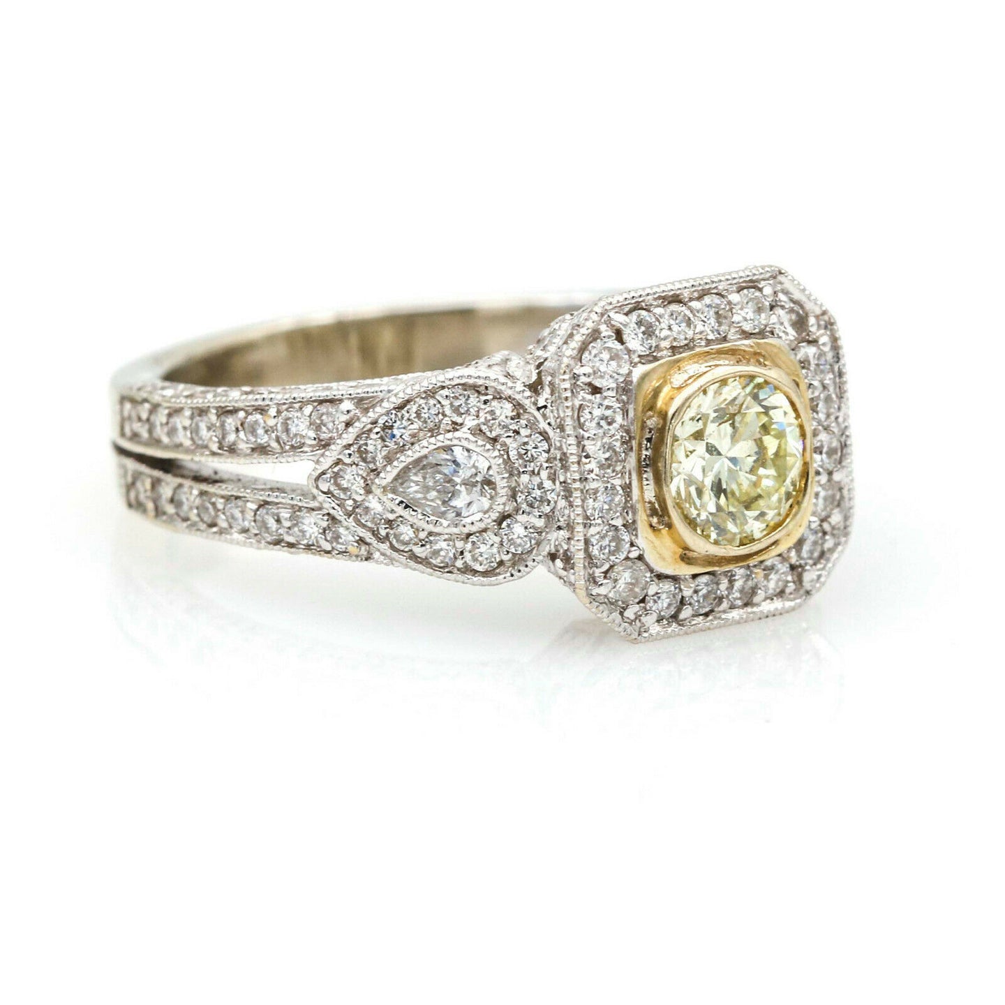 Light Fancy Yellow Diamond Engagement Ring in 18k White Gold ( 2.01 ct tw )
