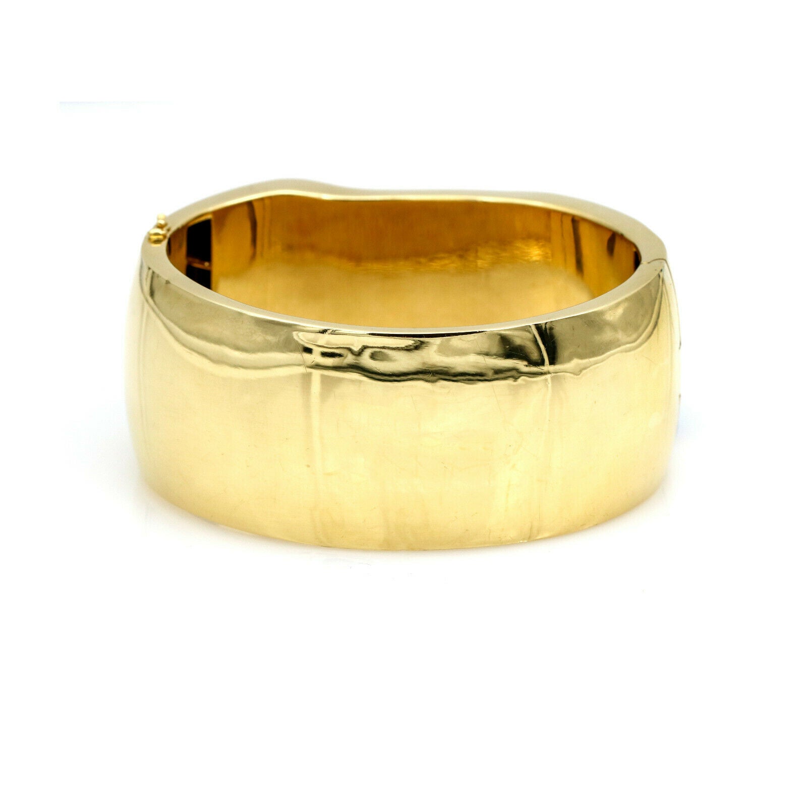 Ming's Hawaii Pearl Jade Diamond Wide Bangle Bracelet in 18k Yellow Gold