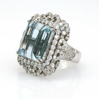 Aquamarine and Diamond Statement Ring in 18k White Gold ( 19.00 cttw )