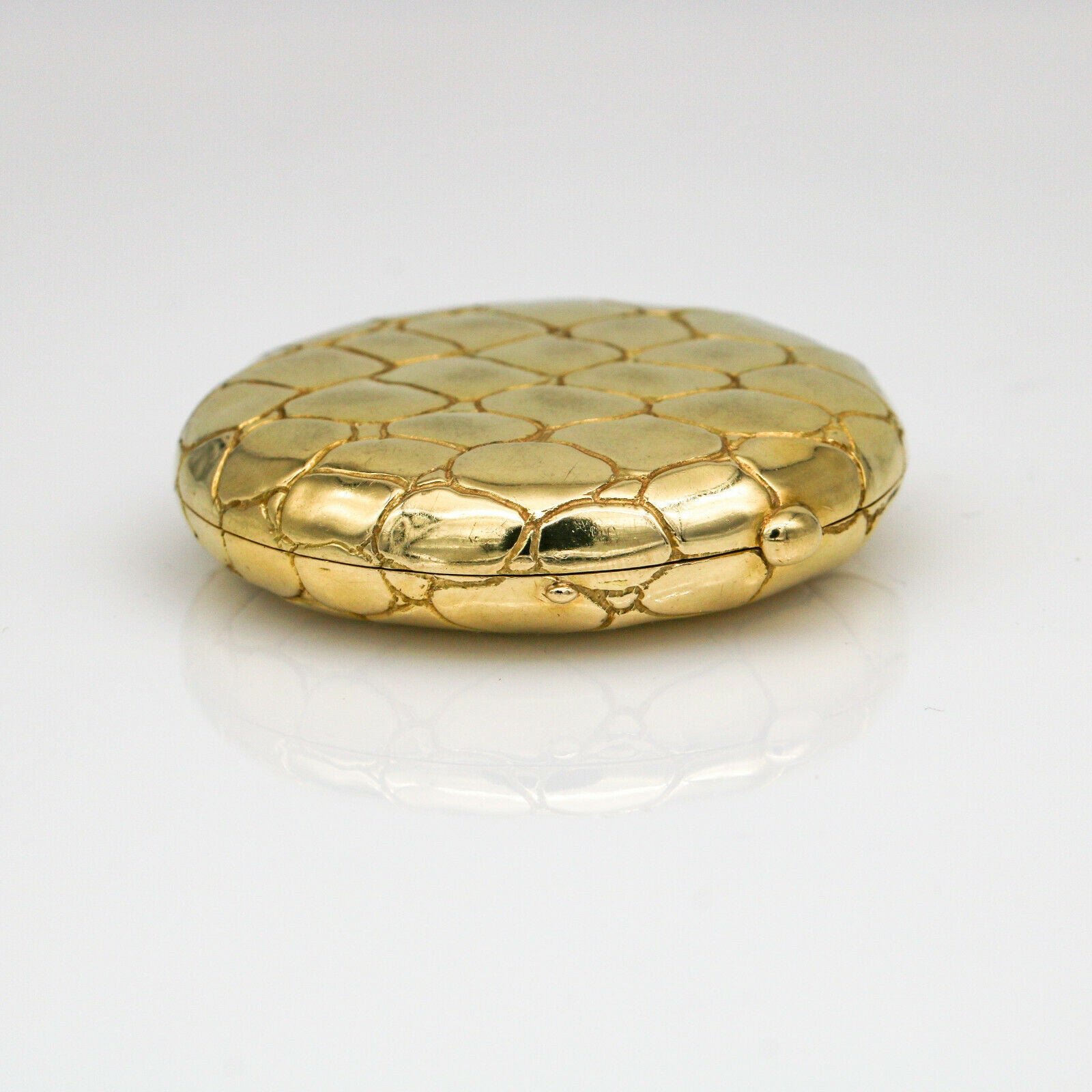 Tiffany & Co. Alligator Textured Compact in 18k Yellow Gold Vintage